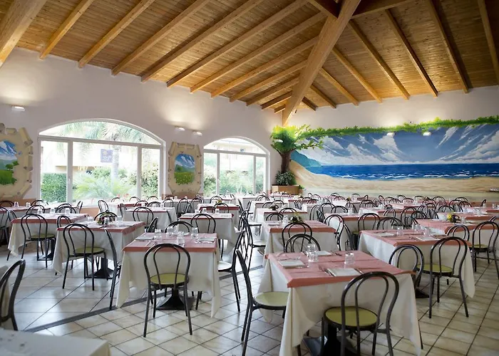 Üdülőközpont Calabro 4*