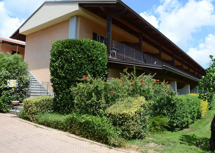 Calabro Üdülőközpont 4*