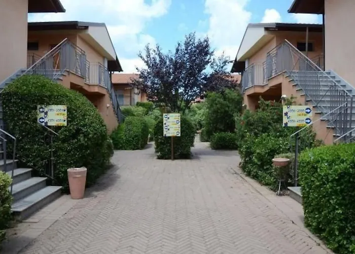 Calabro Üdülőközpont 4*