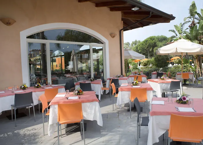 Calabro 度假村 4*